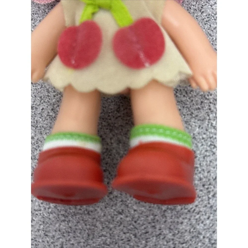 Vintage 80’s Strawberry Shortcake Doll, Cherry Cuddles With Gooseberry And Comb